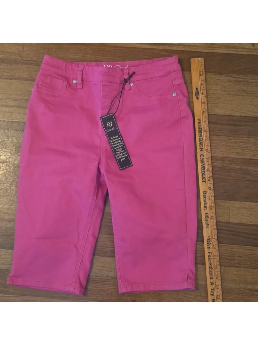 Classic Stretch Bermuda Shorts NEW Diane Gilman DG2 Size M